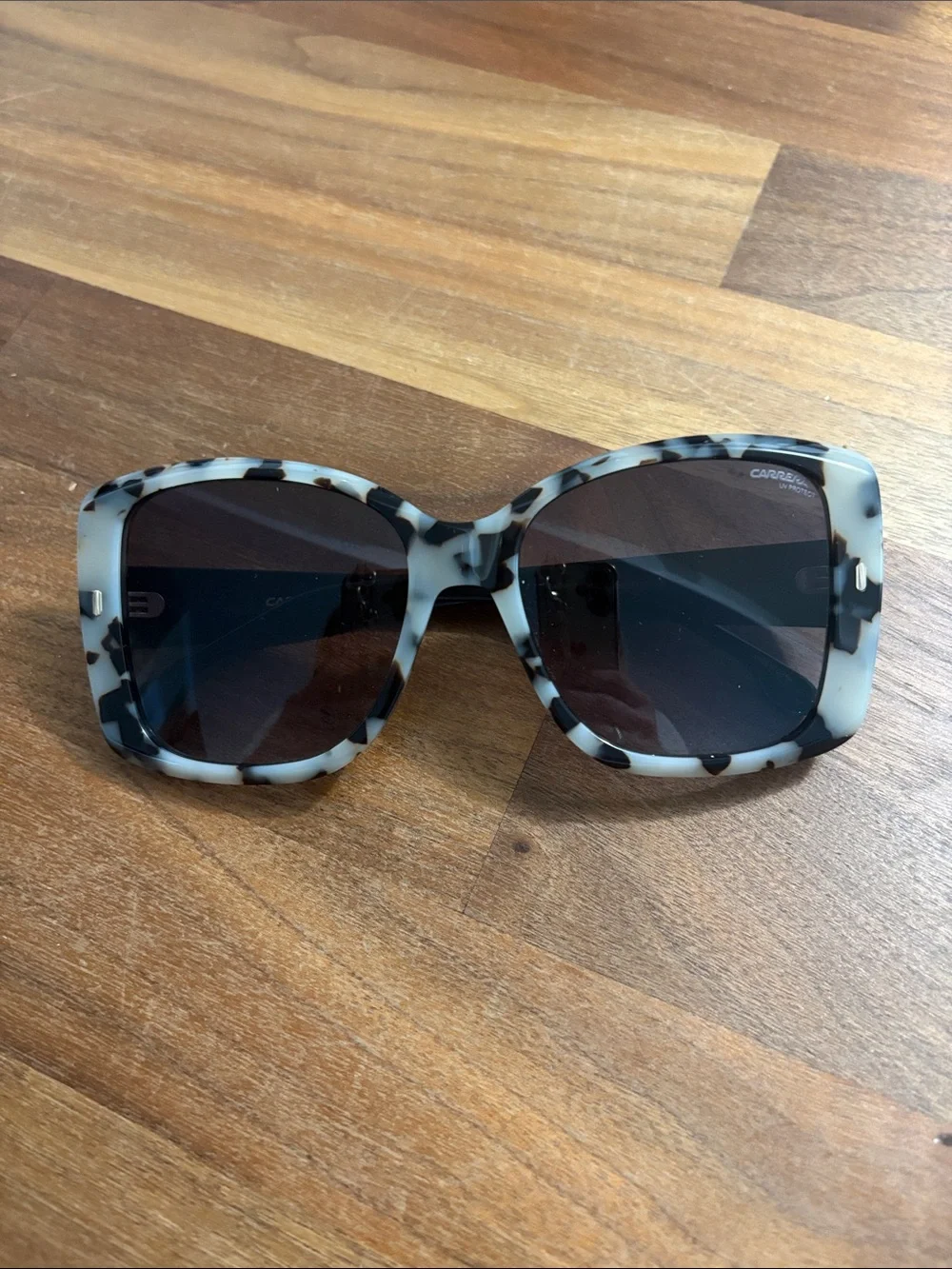 Carrera Black and White Tortoiseshell Oversized Sunglasses - Picture 3 of 3